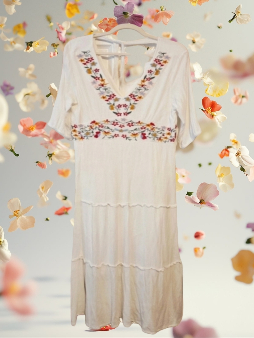 Country White Maxi Boho Dress With Floral Embroidery